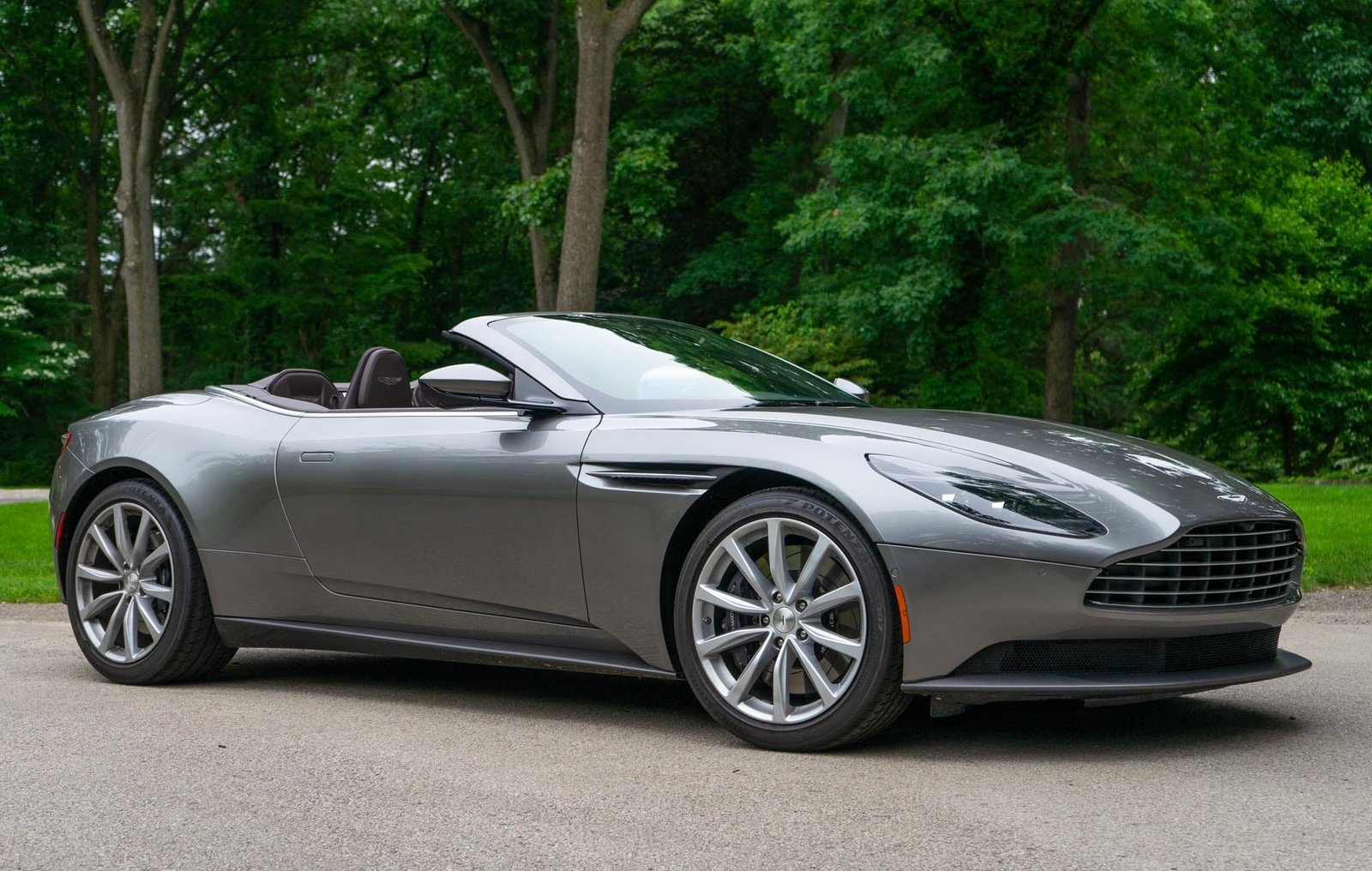 2021 Aston Martin DB11 Volante
